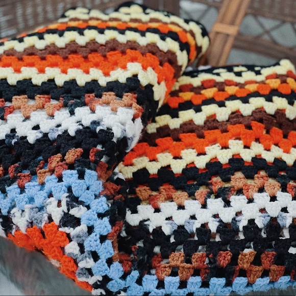 Vintage Granny Square Blanket (60”x60”)
